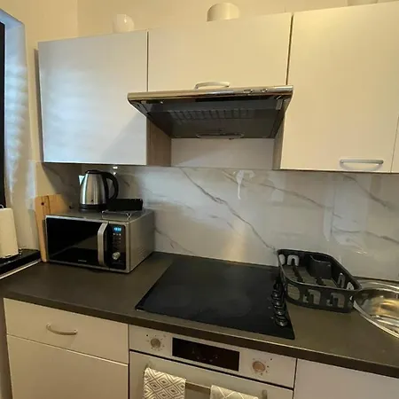 Apartment Avantgarde *